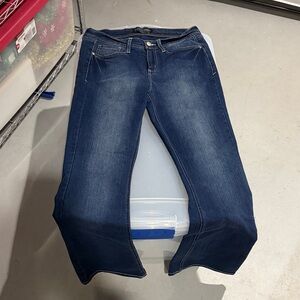 NWOT Curve Appeal Bootcut Jeans Size 10 💛